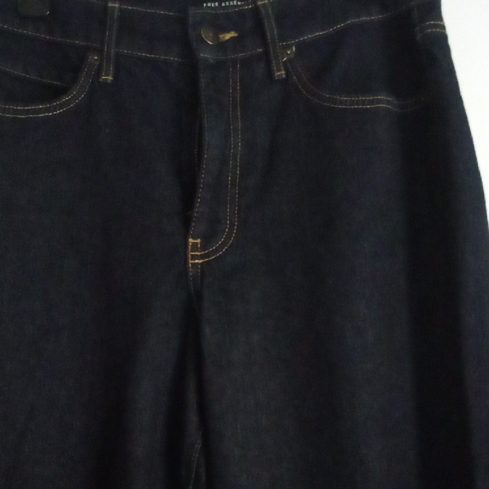 High Rise Blue Jeans - Picture 2 of 5